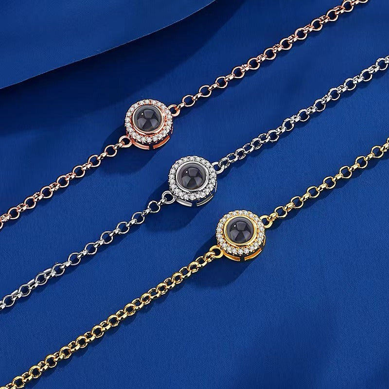 Charm BRC สร้อยข้อมือรูปภาพเฉพาะตัว