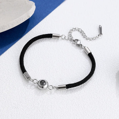 Core BRC สร้อยข้อมือรูปภาพเฉพาะตัว