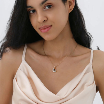 Crescent Moon NKL สร้อยคอรูปถ่ายส่วนตัว