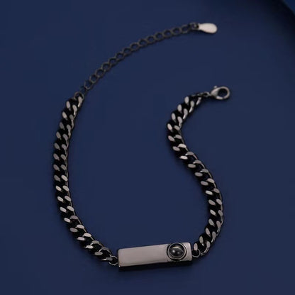 Saga BRC สร้อยข้อมือรูปภาพเฉพาะตัว